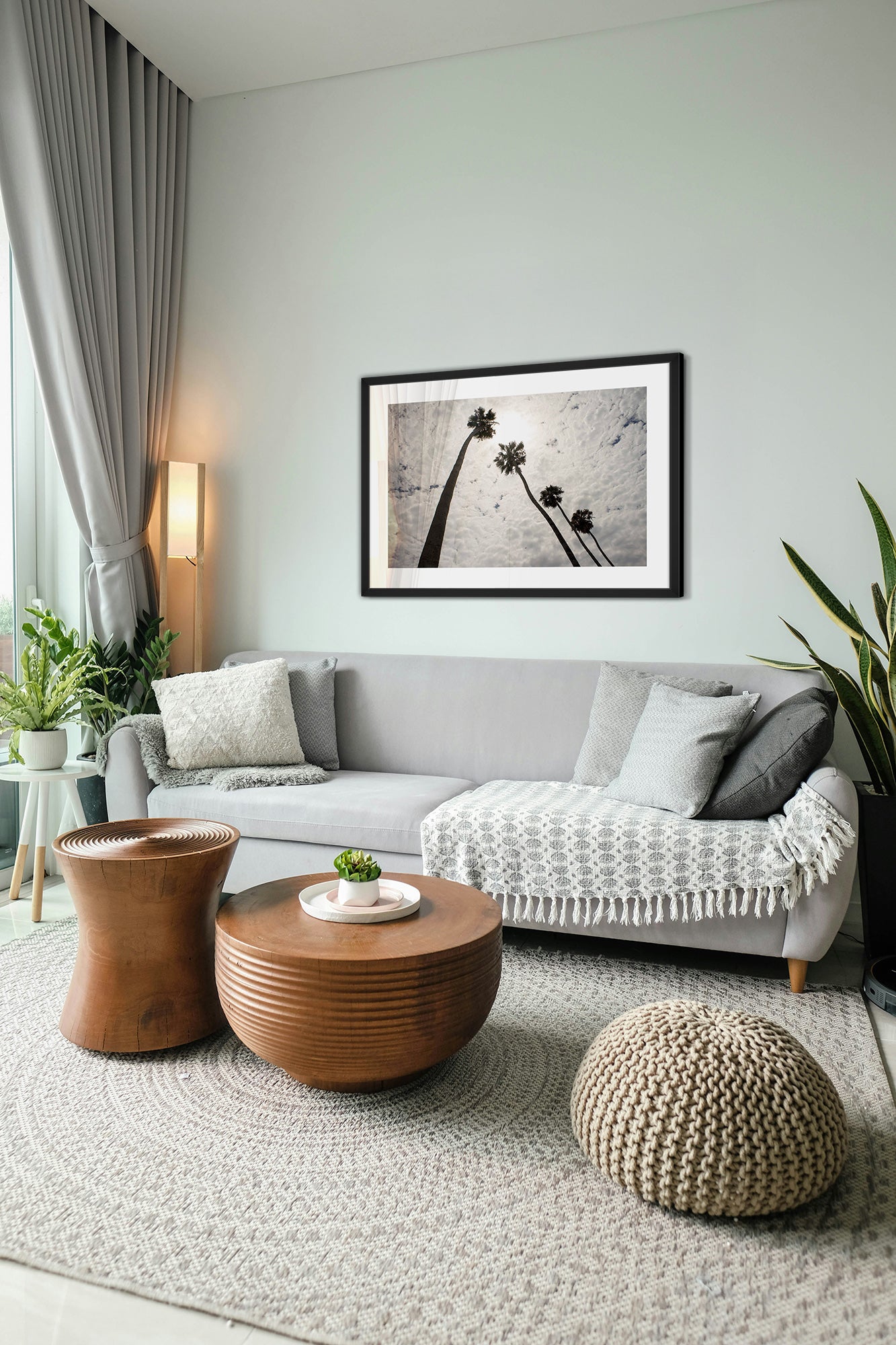 palm tree print black frame lifestyle