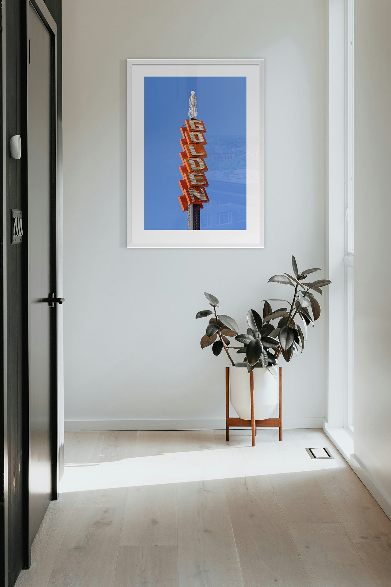 Golden sign lifestyle print