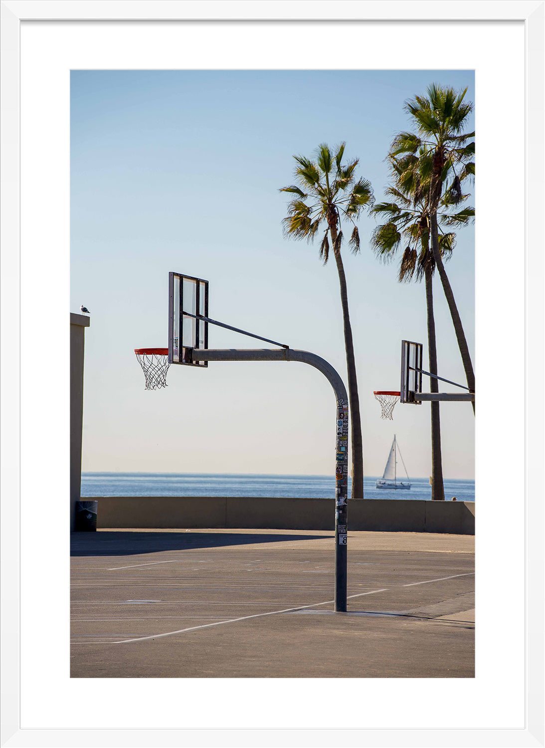 hoop print white frame