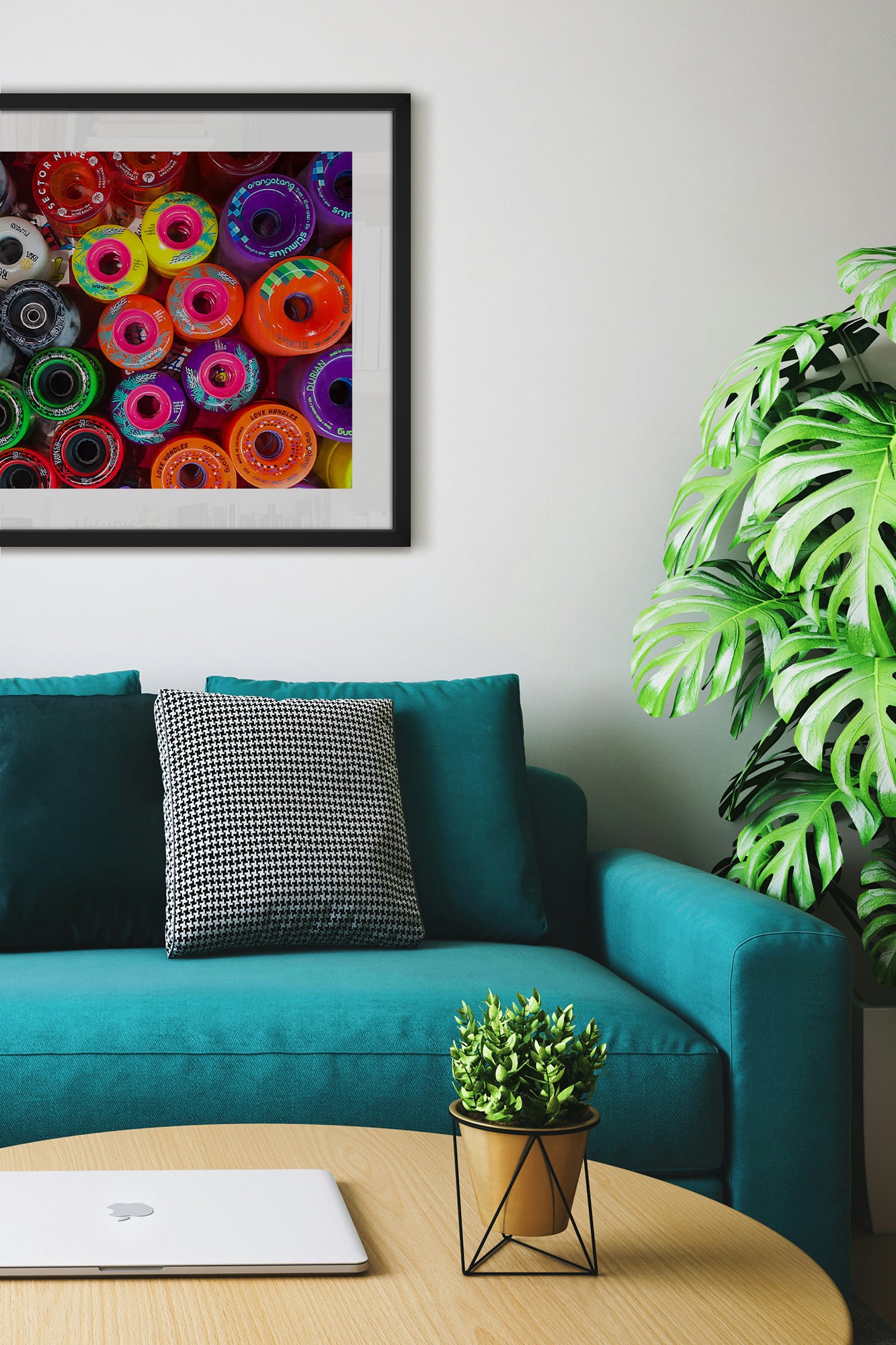 skates print black frame lifestyle